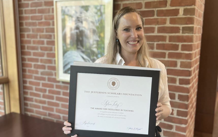 Prof. Sylvia Tidey receives The Jefferson Scholars Foundation Award for Excellence in Teaching.